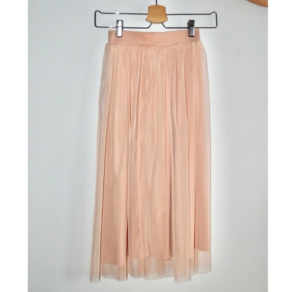 Midi pink skirt - Picture 2 of 4